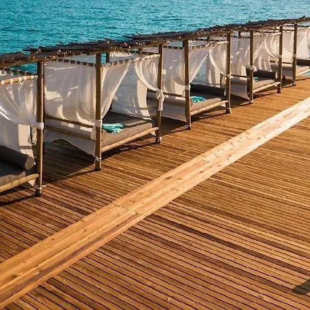 Frühstückspension Family Terrace 4*